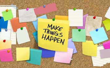 Czy można pracować w IT bez studiów?